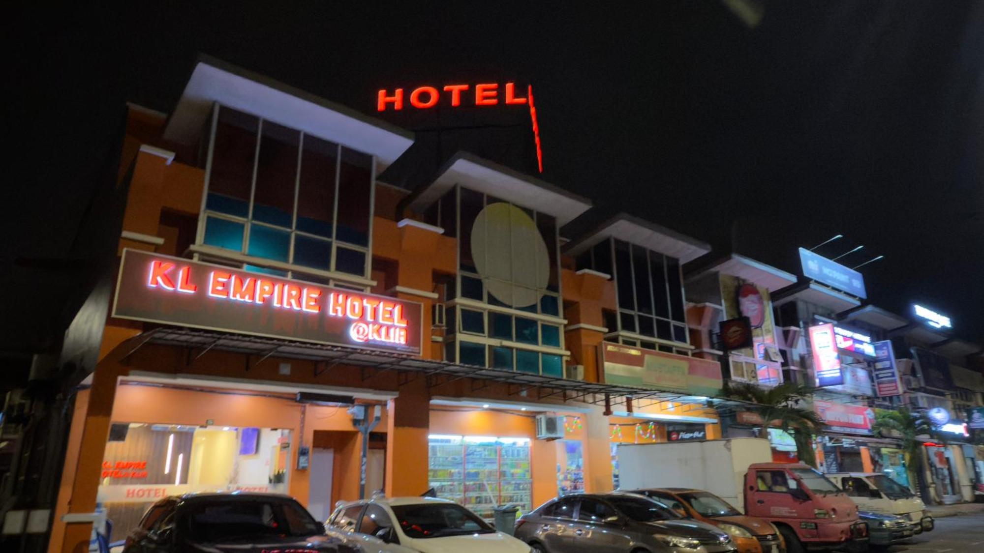 ספאנג Kl Empire Hotel Klia, Formerly Known As Adiff Palace Klia מראה חיצוני תמונה