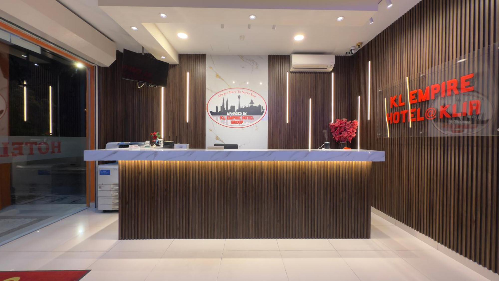 ספאנג Kl Empire Hotel Klia, Formerly Known As Adiff Palace Klia מראה חיצוני תמונה
